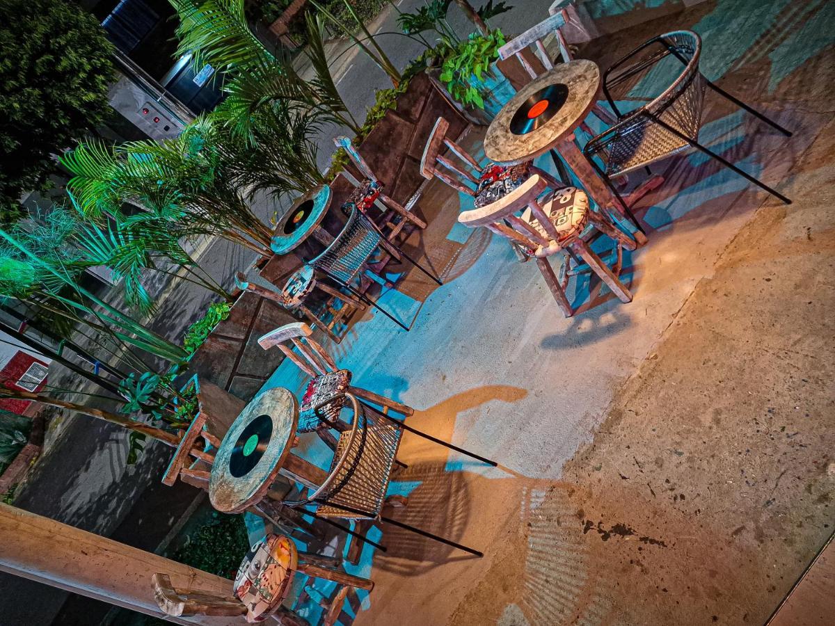 Urban Hostal Bar Bucaramanga Dış mekan fotoğraf